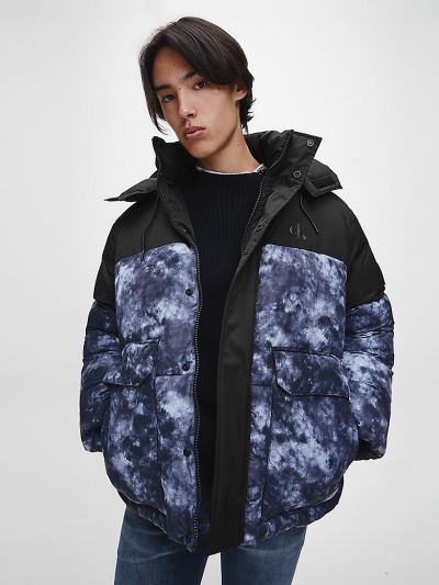 Calvin Klein Ruhák HU027442 | Calvin Klein Relaxed Cloud Print Férfi Pufi Dzseki Fekete